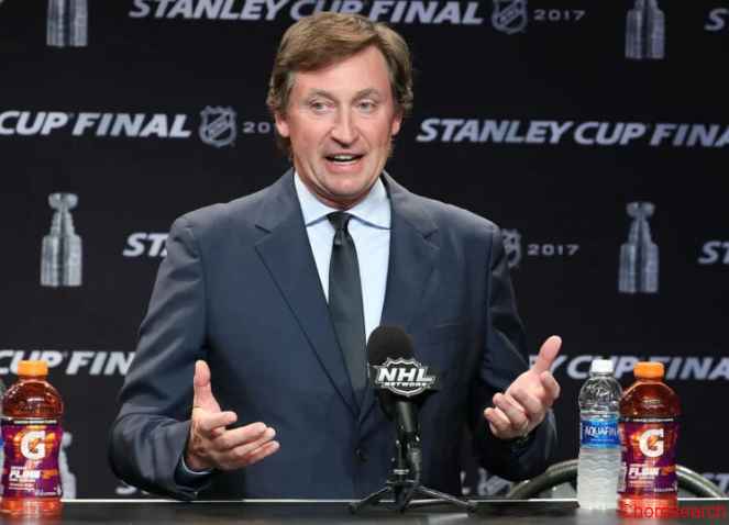 Wayne Douglas Gretzky Networth 2023: Age, Bio, Career, Lifestyle, Height & More